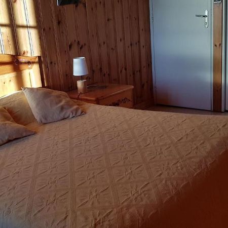 Les Brulis Chambre D'Hotes Chatillon-sur-Loire Bagian luar foto
