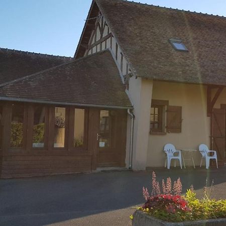 Les Brulis Chambre D'Hotes Chatillon-sur-Loire Bagian luar foto